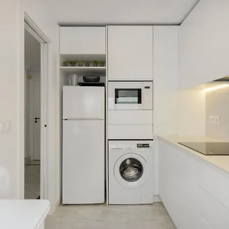Pass The Keys Stunning Beachfront In Apartment *