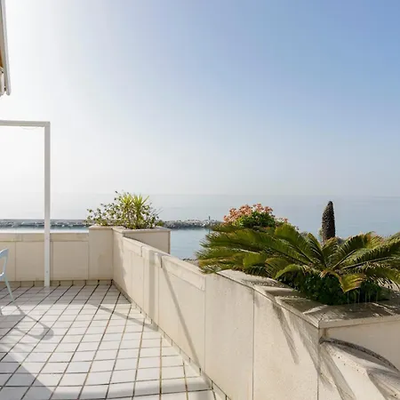 Apartment Pass The Keys Stunning Beachfront In